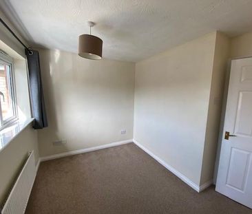 2 bedroom semi-detached house to rent - Photo 6