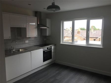 Well-presented one bedroom apartment in Acomb, providing good access to York City Centre, Railway Station and the Outer Ring Road. - Photo 4