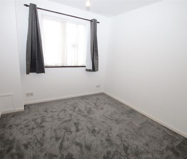 1 bedroom Maisonette to let - Photo 4