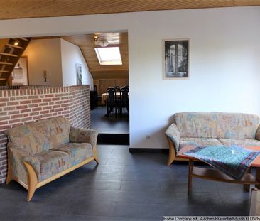 Würselen: Großzüg. möbl. 2 Zi.-Whng. mit Balkon u. Garage - Photo 1