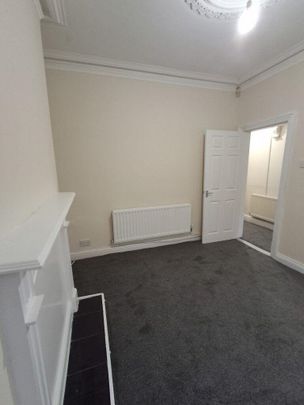 2 bedroom house to rent - Photo 1