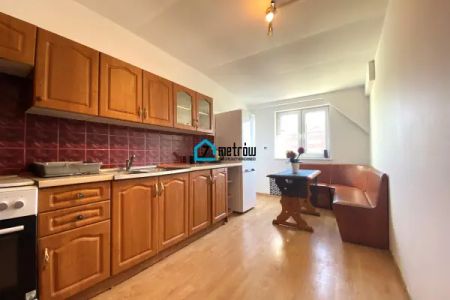 TRZY POKOJOWE 60 m2 - DLA STUDENTÓW- całość 1650zł! - Фото 3