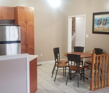 For Lease - 13 Grover(Main & 2nd Floor) Road, Brampton, Ontario - Photo 3