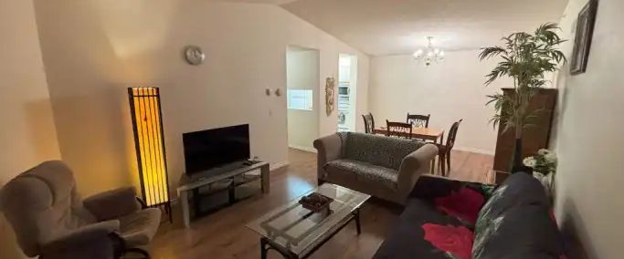LARGE FURNISHED APT - 2 Bed / 2 Bath, HEATED PARKING & WALK TO LRT STATION | 404 - 55 Arbour Grove Close Northwest, Calgary - Photo 1