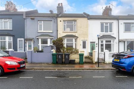 3 bedroom terraced house to rent - Photo 4