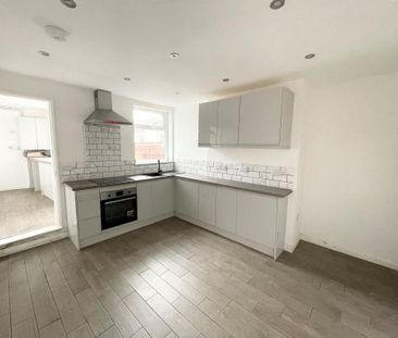 Meadow Lane, ALFRETON - Photo 6