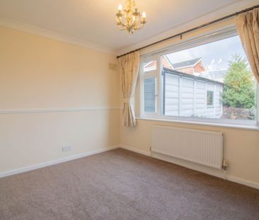 2 Bedroom - Photo 3