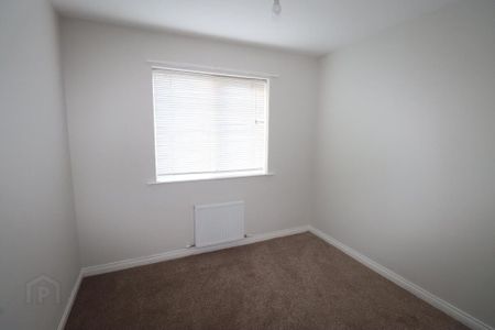 10 Bates Park, Greenisland, Carrickfergus, BT38 8LG - Photo 3