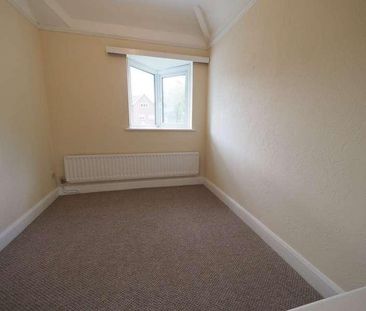Hersham Road, Walton On Thames, KT12 - Photo 2