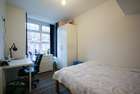 68 Hubert Road - Photo 4