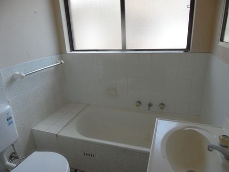 Walk To Westfields - Photo 5