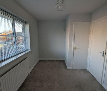 2 bedroom end of terrace house to rent - Photo 6