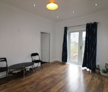 Gladsmuir Road, Cardonald - Photo 1