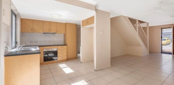 Stylish 3-Bedroom Townhouse in the Heart of Redbank Plains - Photo 2