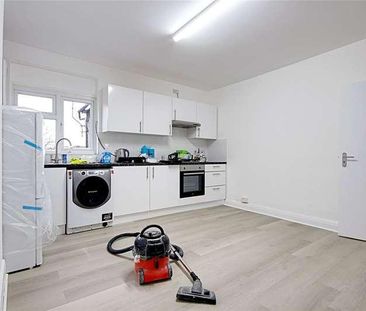 Hertford Road, Enfield, EN3 - Photo 4