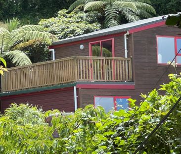 2 bedr townhouse with garage in Hataitai village - Photo 5