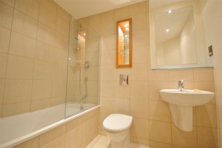 West One, Sheffield, S3 7SS - Photo 4