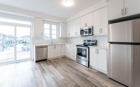 For Lease - 120 Court Drive Unit# 5, Brant, Ontario - Photo 3