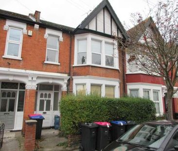 Ronald Park Avenue, Westcliff On Sea, SS0 - Photo 2