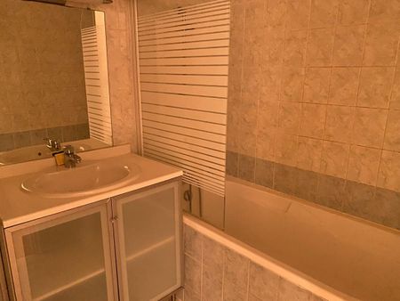 A LOUER Appartement T4 avec jardin, rue Cazenave Bordeaux! - Photo 2