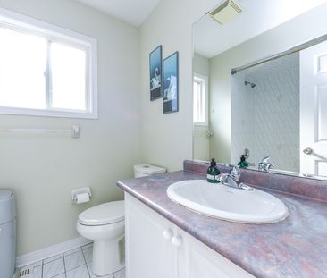 For Lease - 124 Starhill Crescent, Brampton, Ontario - Photo 3