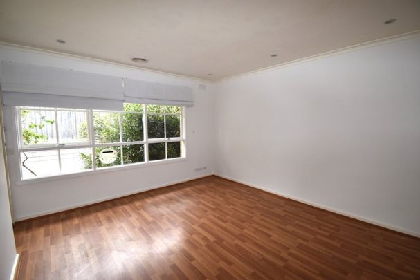 Ducted Heating, Timber Floors and a Study Nook - Photo 1