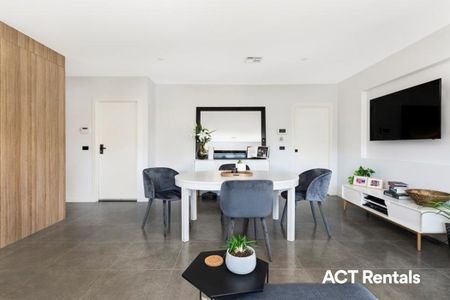 7 Yerradhang Street, Ngunnawal ACT 2913 - House For Rent | Domain - Photo 2