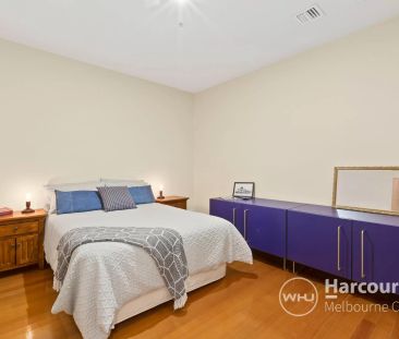 Fully Furnished on Market - *6 to 7 Month Lease ONLY* - Photo 3