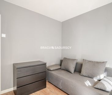 62 m², 4 pokoje, balkon, cisza i zieleń przy lesie - Photo 1