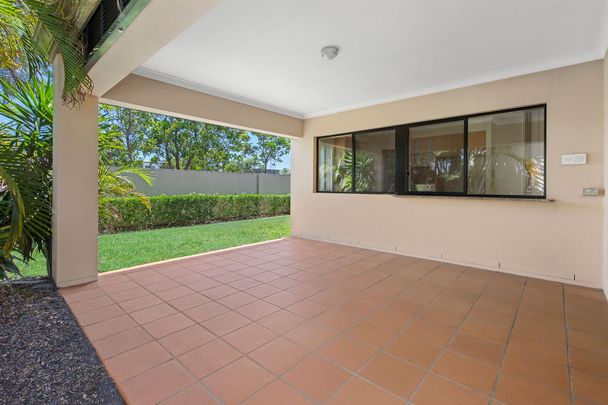 538 Oyster Cove Promenade, Helensvale. - Photo 1