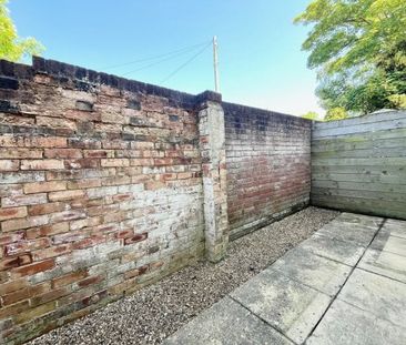 Commercial Road, Lower Parkstone - Photo 4