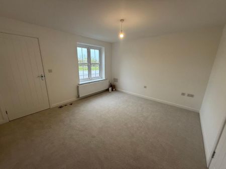 3 bedroom terraced house to rent - Photo 3