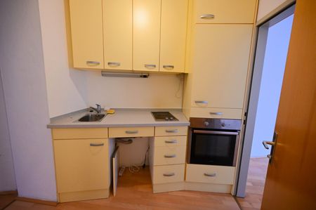 Kleine aber feine 2-Zimmer-Wohnung Nähe Südbahnhofmarkt/Raiffeisenbank! - Photo 4