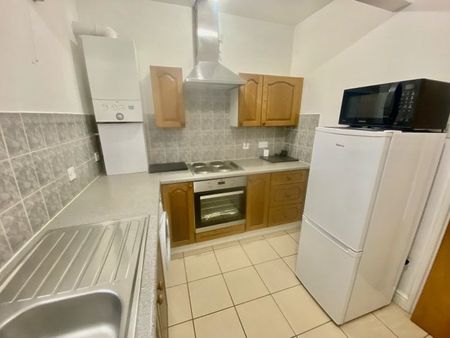 Clapham Road, MK41 - Photo 4