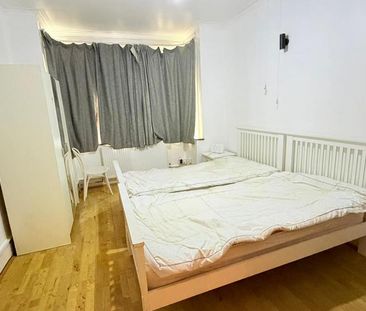 2 bedroom ground floor maisonette to rent - Photo 3