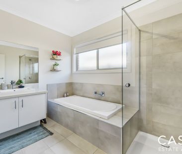 3 Tia Street, Clyde North - Photo 5