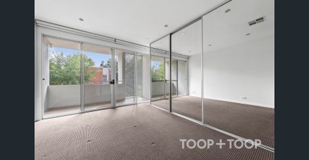 MODERN NORWOOD TOWNHOUSE - Photo 2