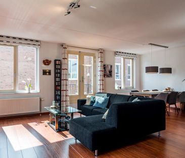 Te huur: Appartement Beneluxlaan in Almere - Photo 1