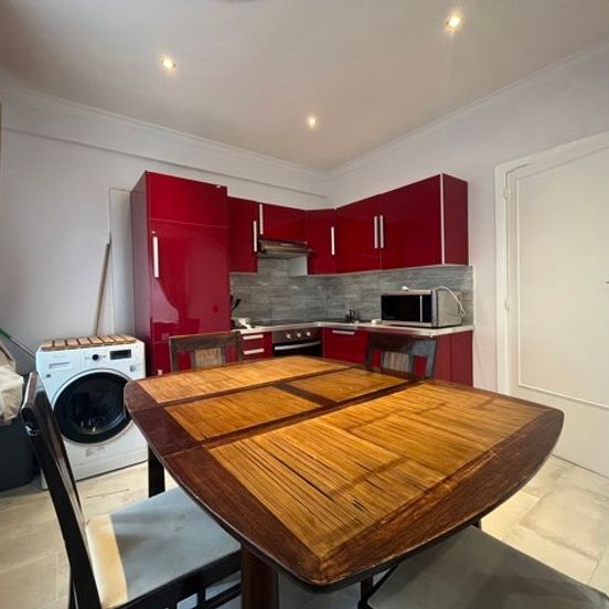 Appartement te huur - Foto 1