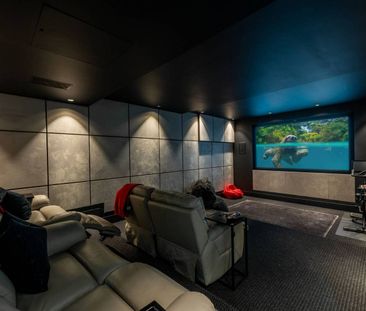 4 Bed Detached House, Adams Row, W1K - Photo 1