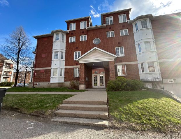 À louer / Appartement - Photo 1