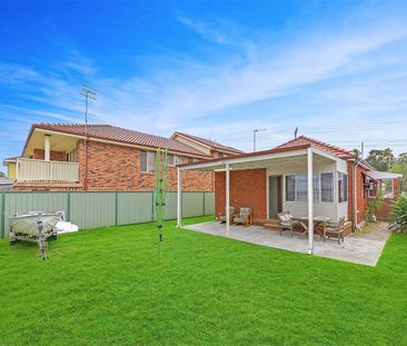 2 Bangalow Street, Ettalong Beach NSW 2257 - House For Rent | Domain - Photo 6