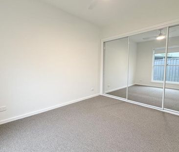 Near New Two-Bedroom Granny Flat - Photo 5