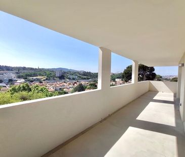 Location appartement 3 pièces, 64.00m², Marseille 13 - Photo 1