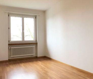 Beautiful 4-room apartment in the family quarter - Foto 3