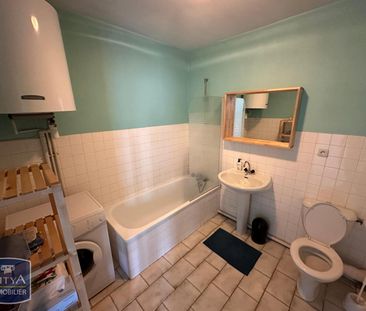Location Appartement 1 pièce 30m² ST ETIENNE 42000 - Photo 2