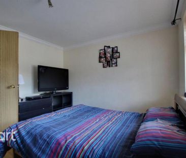 2 bedroom semi-detached house to rent - Photo 5