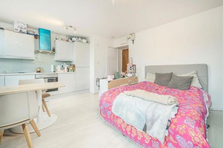 Studio to rent - Photo 5