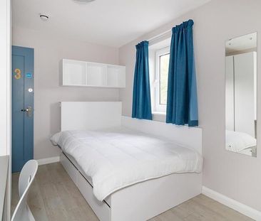 3 bedroom apartment to rent - Photo 3