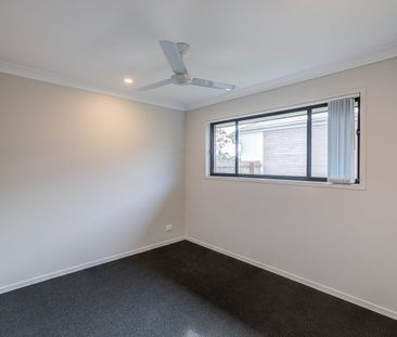 Brand-New Family Home in Park Lane Reserve! - Photo 2